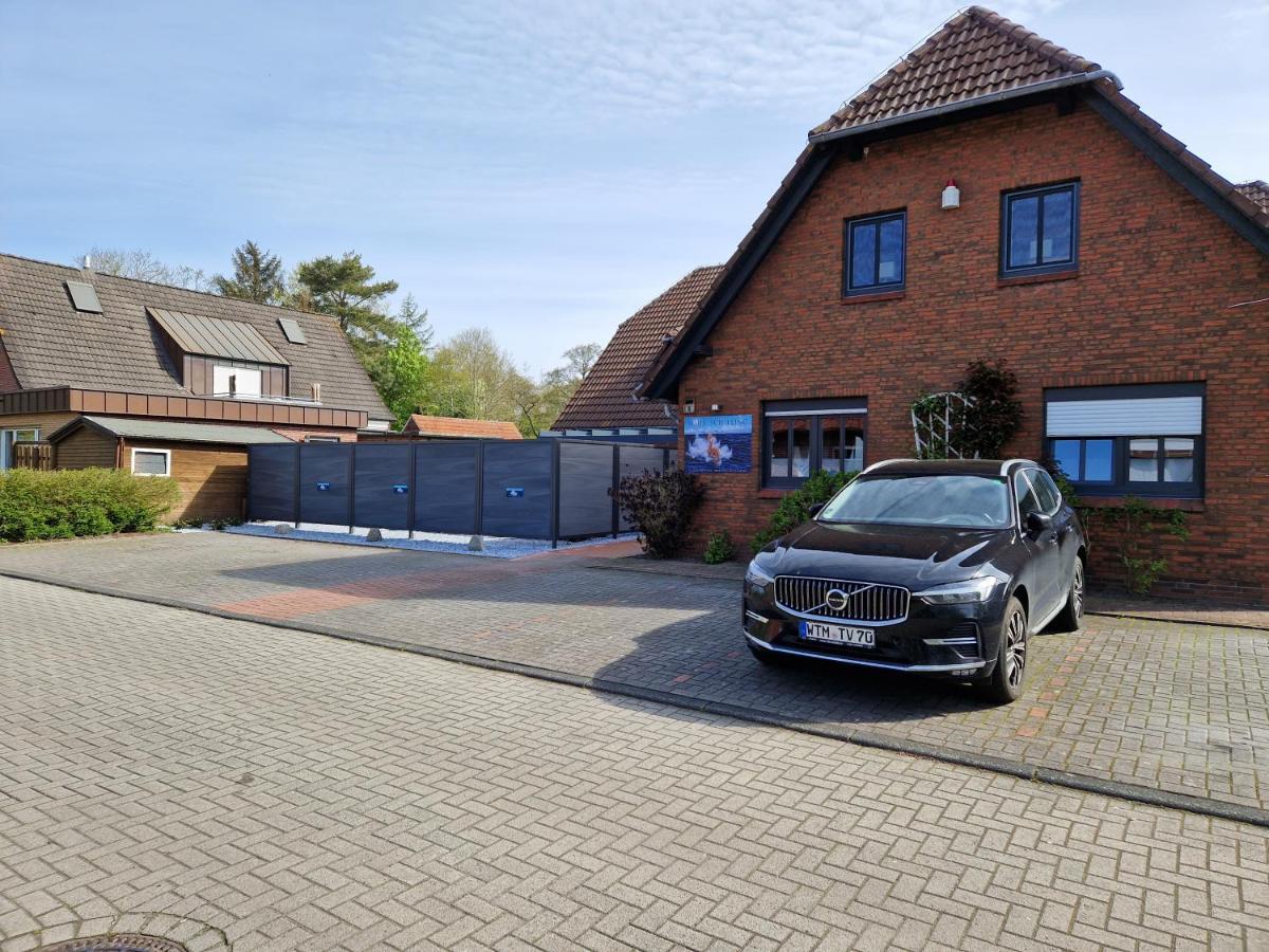 Haus Schilling Leilighet Esens Eksteriør bilde